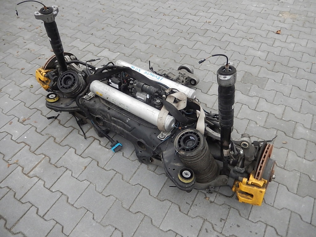 фото №4, Задня oś балка підвіска maserati levante 3.0 v6