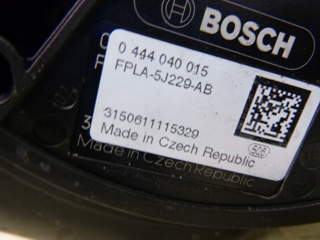 фото №8, Jaguar xe x760 2.0 дизель бак насос adblue