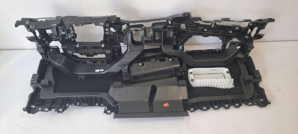 фото №7, Панель приладів консоль vw 7t1 transporter t6.1 коричнева