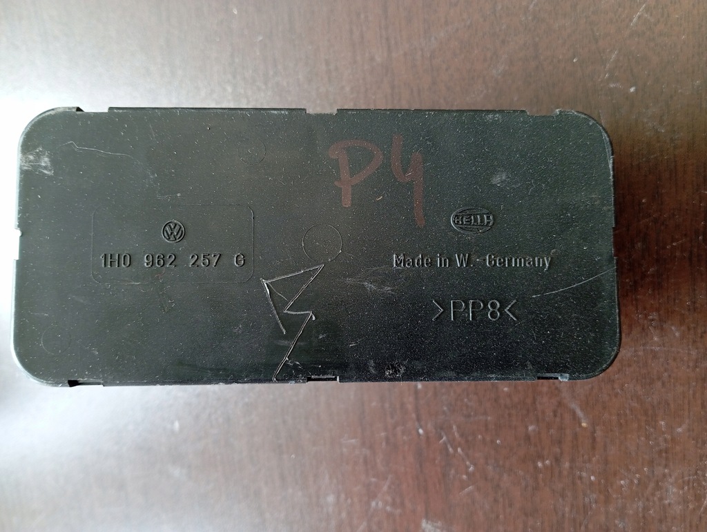 фото №1, Vw passat golf помпа замка центрального 1h0962257g