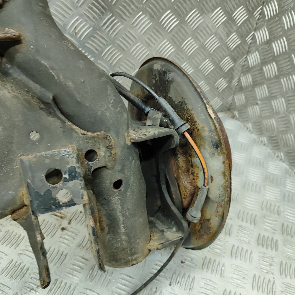 фото №7, Nissan leaf ii ze1 2019 балка osi задний