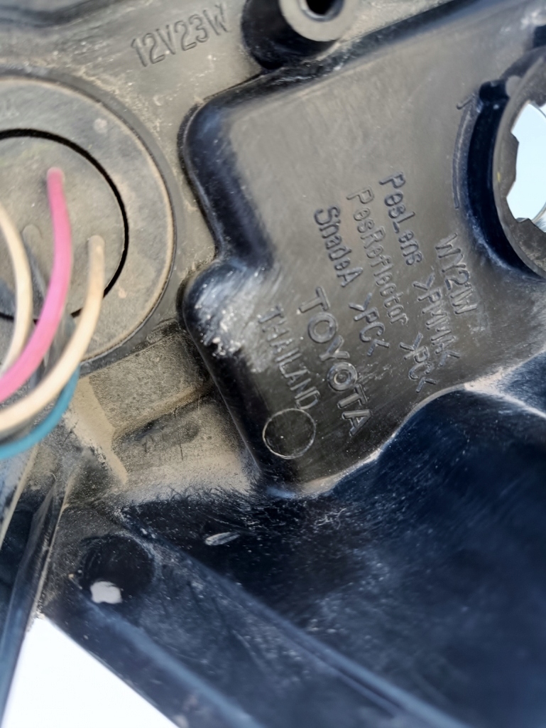 фото №10, Лампа toyota hilux viii 15-20 правий перед led