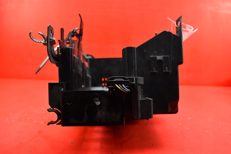 Основание аккумулятор 13346249 opel astra 4 iv j 1.4 16v 100 km 09-12 Недорого