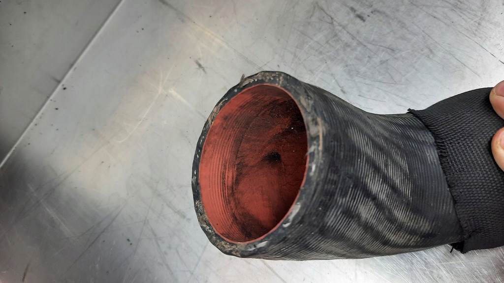 фото №4, Труба waz turbo 31338809 volvo s60 s80 v60 2.0d