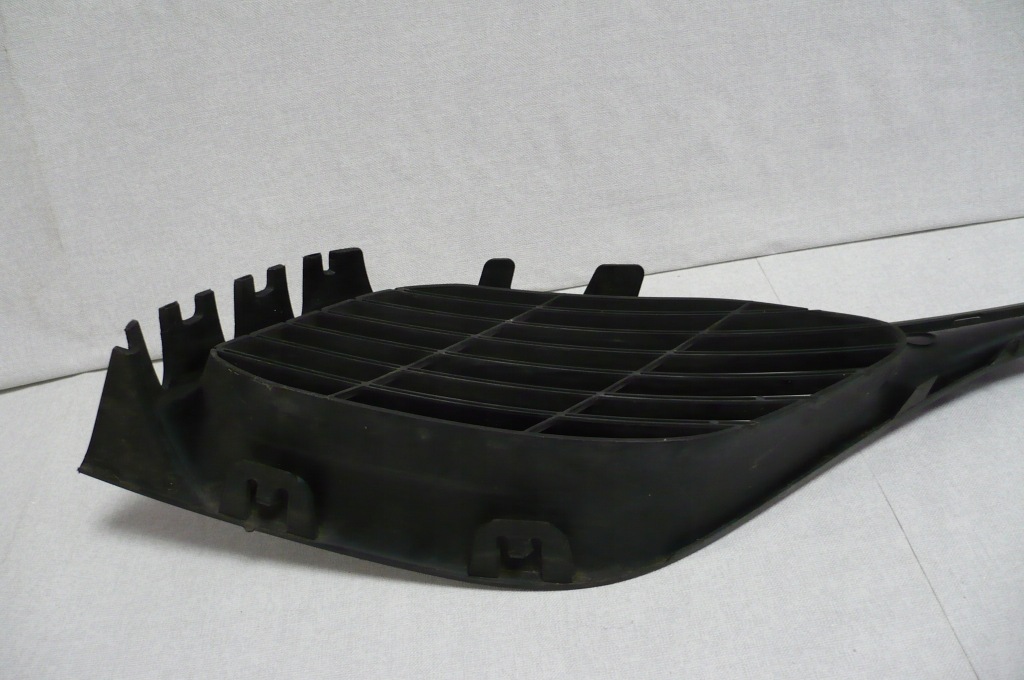 фото №10, Peugeot 308 ii 2 t9 13- решётка бампера правая перед оригинал