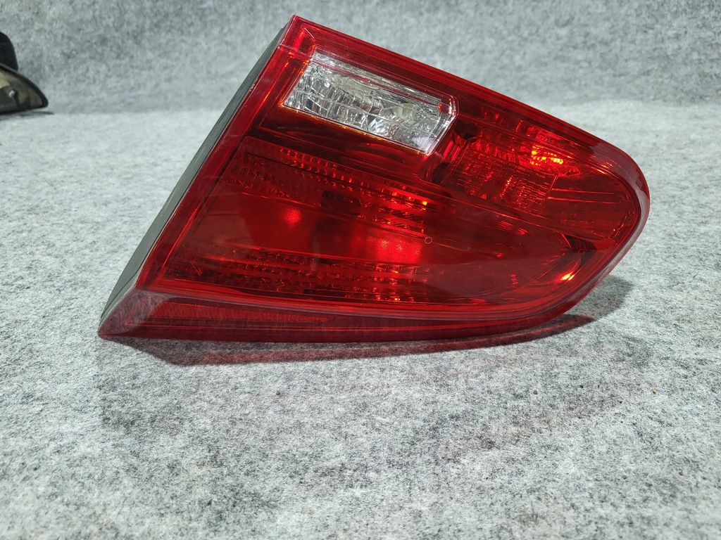 фото №1, Kia ceed ii лампа правий задня w кришка
