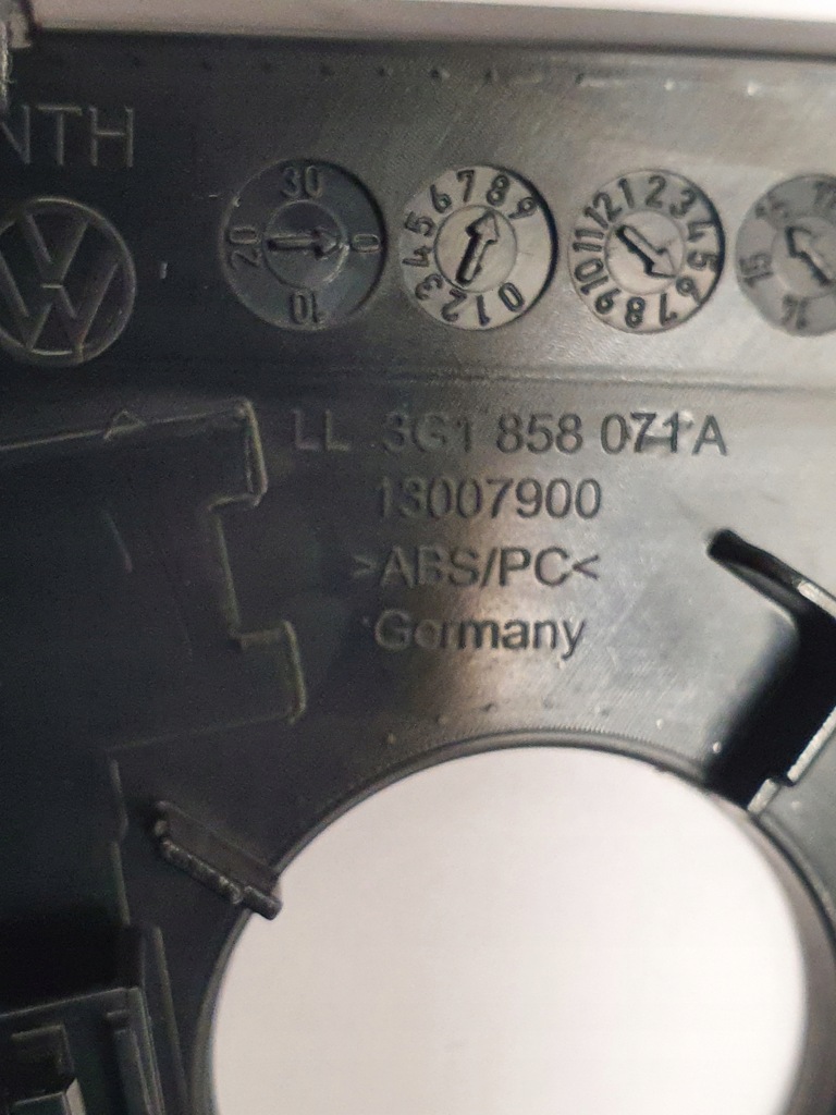 фото №8, Vw passat b8 dekor navi радіо срібний 3g1858069e