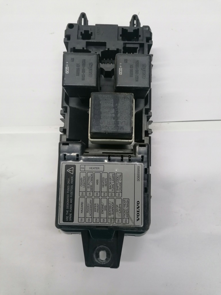 фото №1, Коробка запобіжників volvo v40 i 30889989