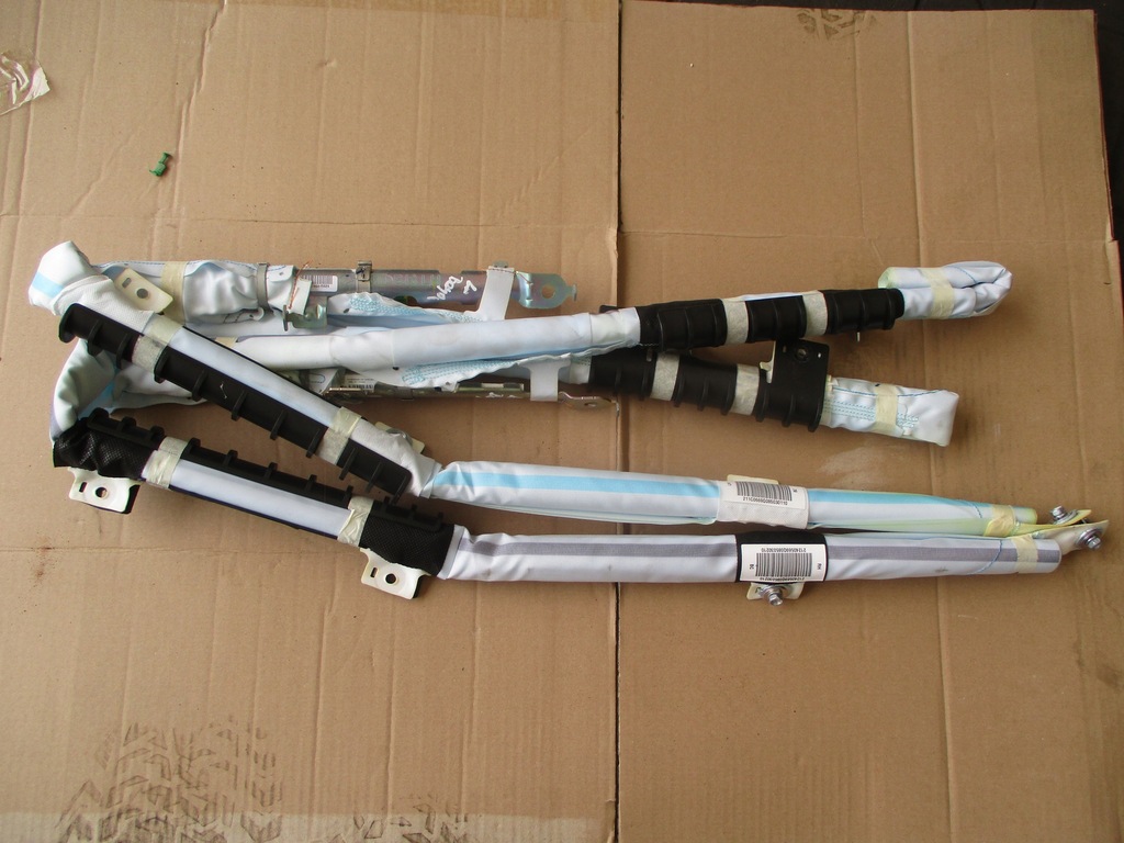 фото №1, Hyundai bayon шторка безпеки ліва права подушка