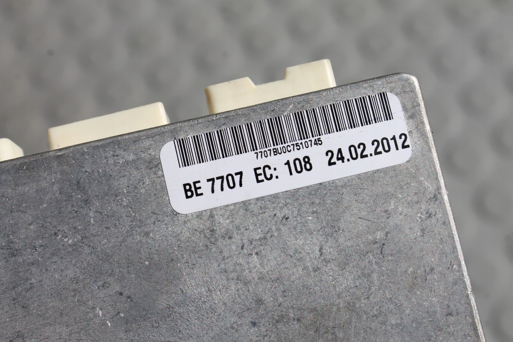 фото №5, Модуль навигации gps toyota prius iii 09-15