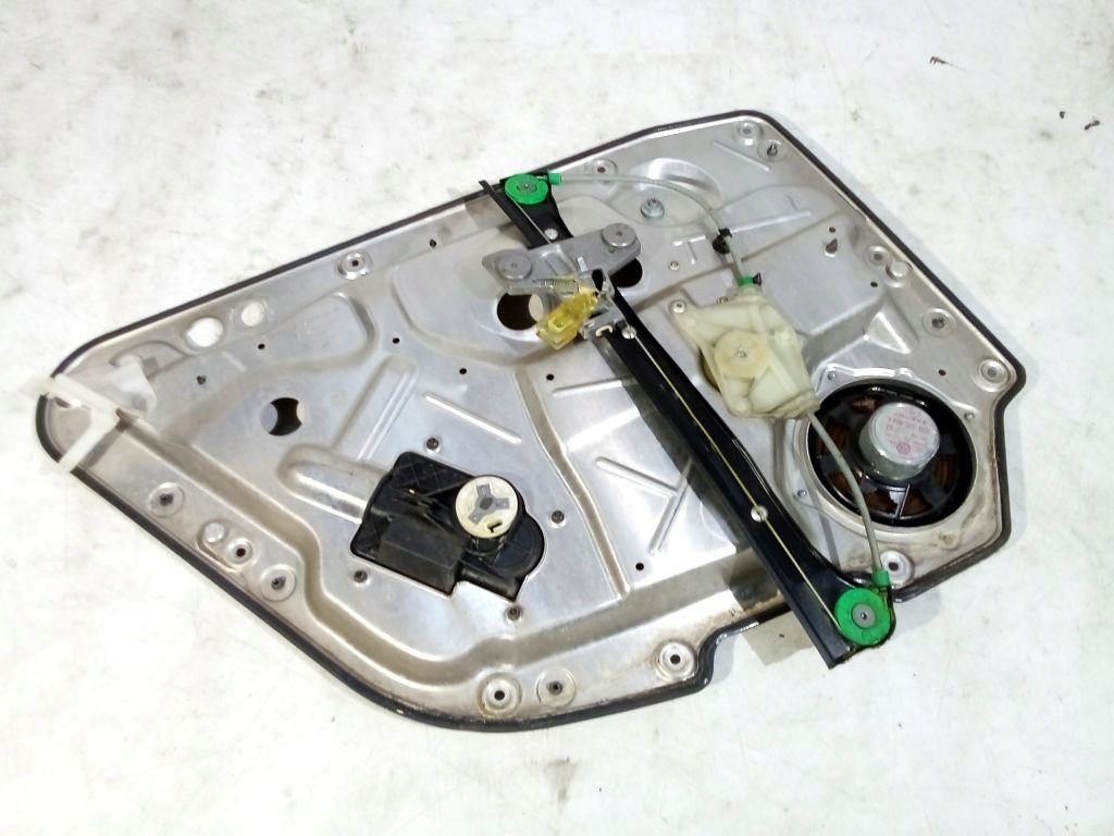 фото №5, Vw phaeton i подъемник стекло правый задняя задний доводчик