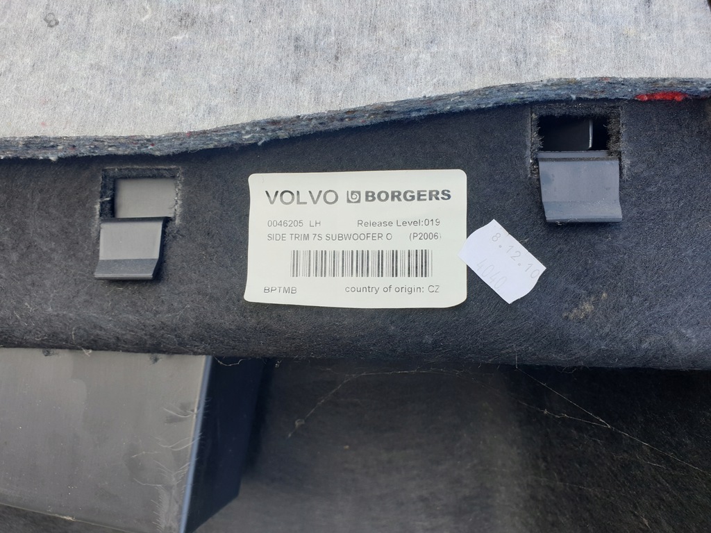 фото №8, Volvo xc90 i lift левая обивка обшивка багажника