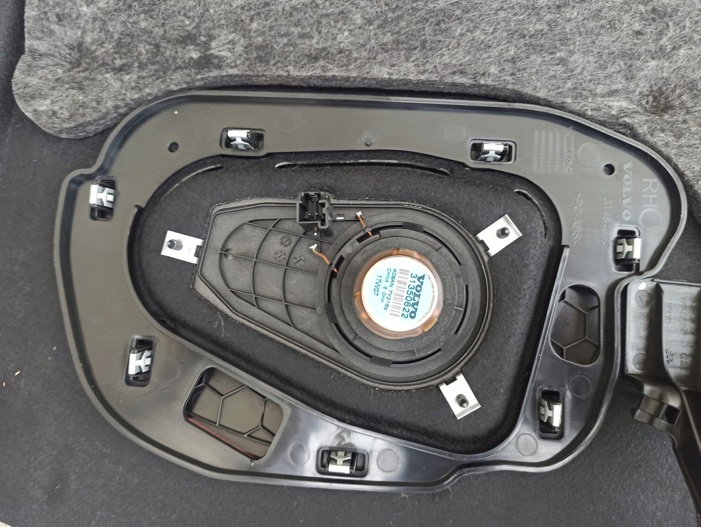 фото №5, Полиця оббивка динамік задня volvo s90 ii 31488400