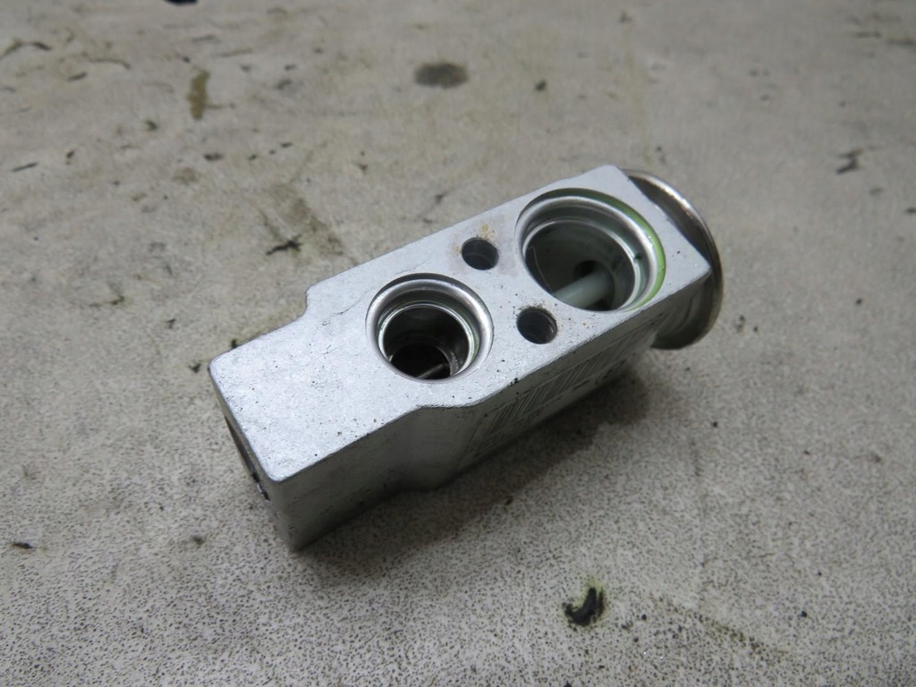 фото №1, Клапан расширительный кондиционера audi q5 8r