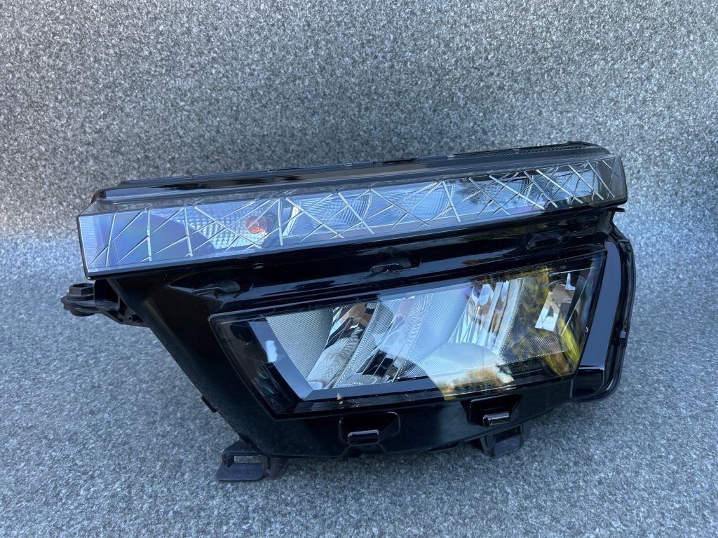 фото №1, Лампа левая передняя skoda kamiq full led 658941015 poznań