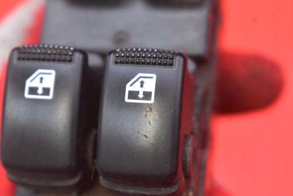 фото №11, Панель управление окон eu hyundai tucson 1 i 04-10