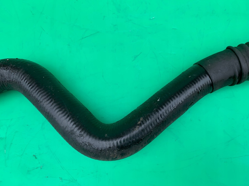 фото №4, Шланг резиновый элемент труба wody volvo v50 s40 ii 04- 2.4b