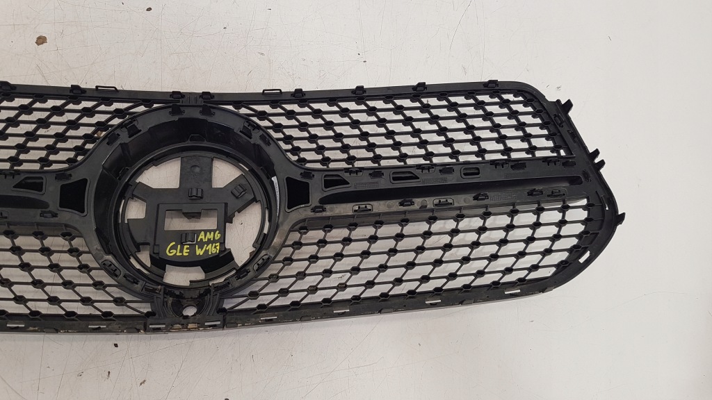 Mercedes gle 167 amg line решётка радиатора решётка радиатора оригинал  ladna под камера с Разборки