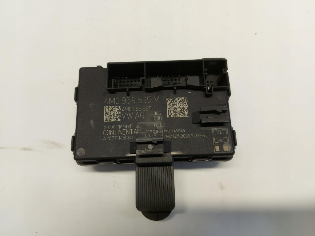 фото №1, Audi sq7 q7 ii lift 4m0 модуль блок керування двері 4m0959595m