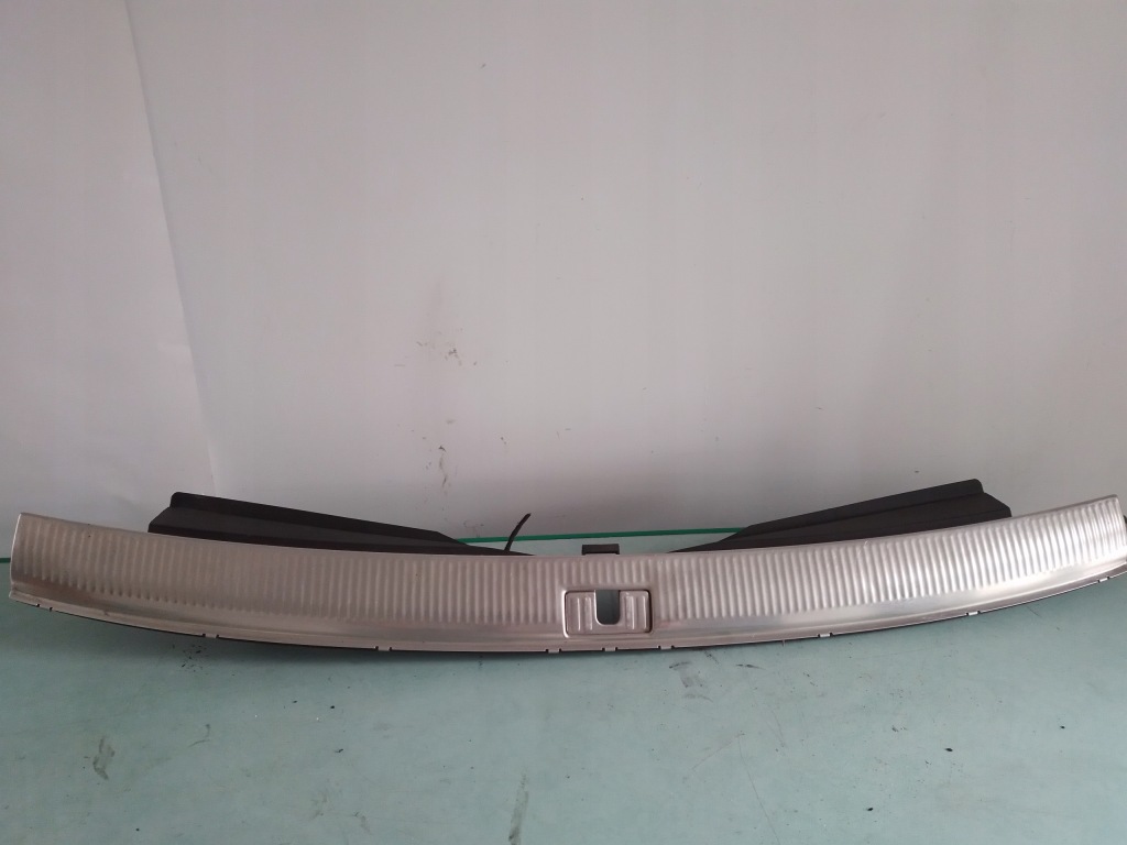 Купить Молдинг накладка порог багажника audi q7 4l0864483 all/b/2