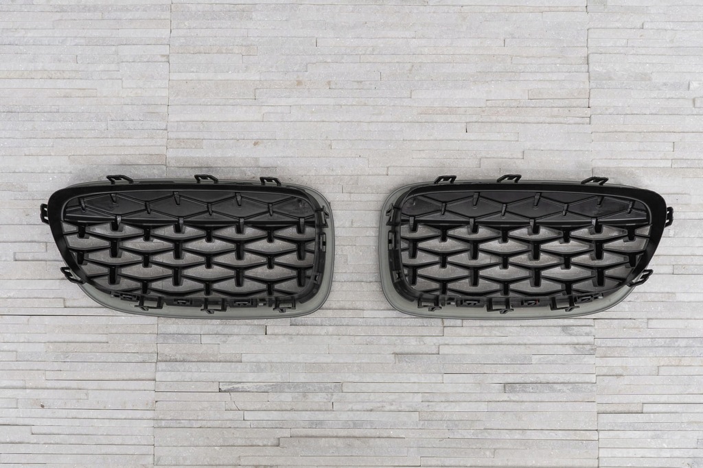 фото №14, Решітка радіатора передній чорний diamond bmw seria 5 f10 09-17