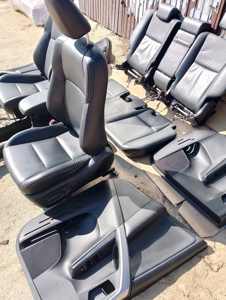 фото №6, Toyota rav4 сиденья заднее сиденье