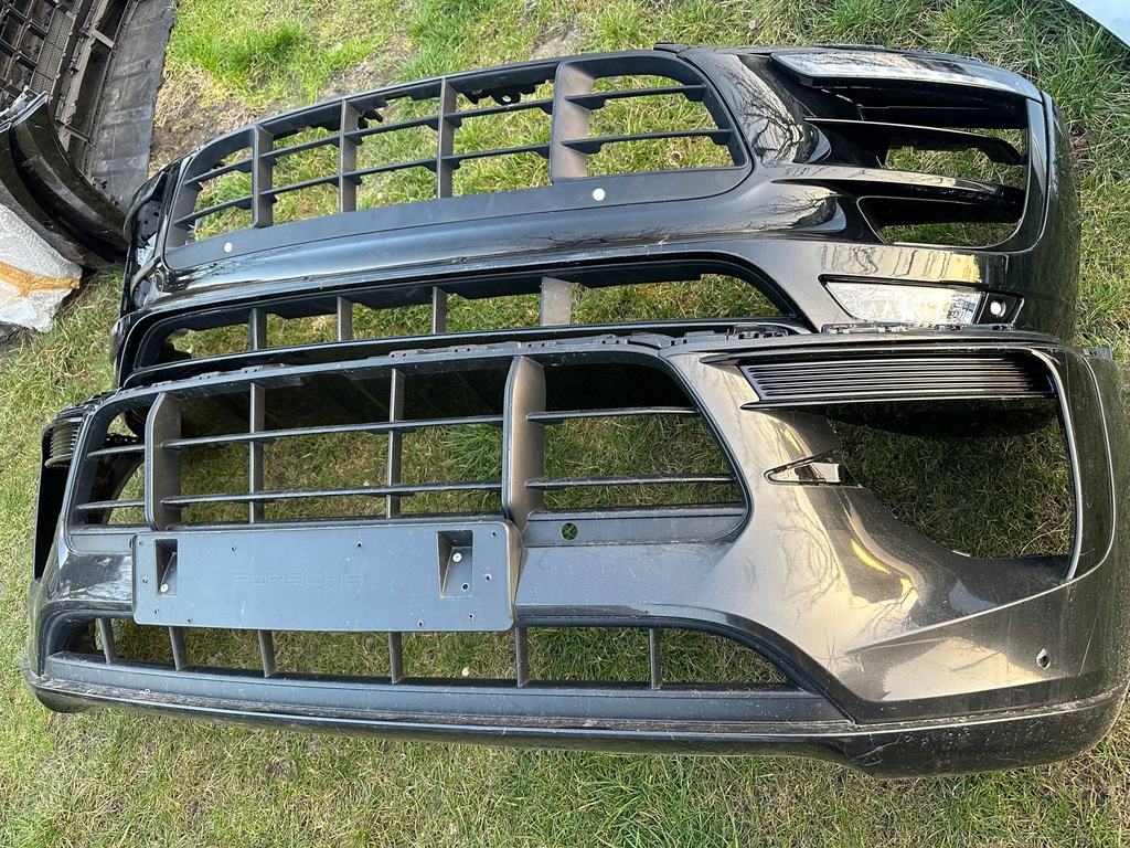 фото №8, Porsche macan gts 95b бампер перед turbo капот