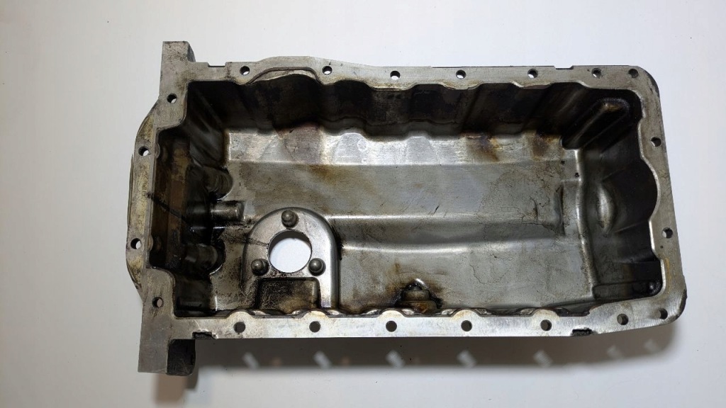 Поддон масла масляная vw audi seat skoda 1.6b 8v mpi bgu bse bsf 06a103603r Недорого
