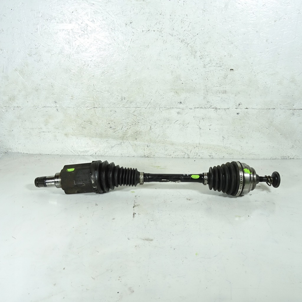 фото №1, Bmw 7 f01 f02 4.4 v8 приводной вал левая перед