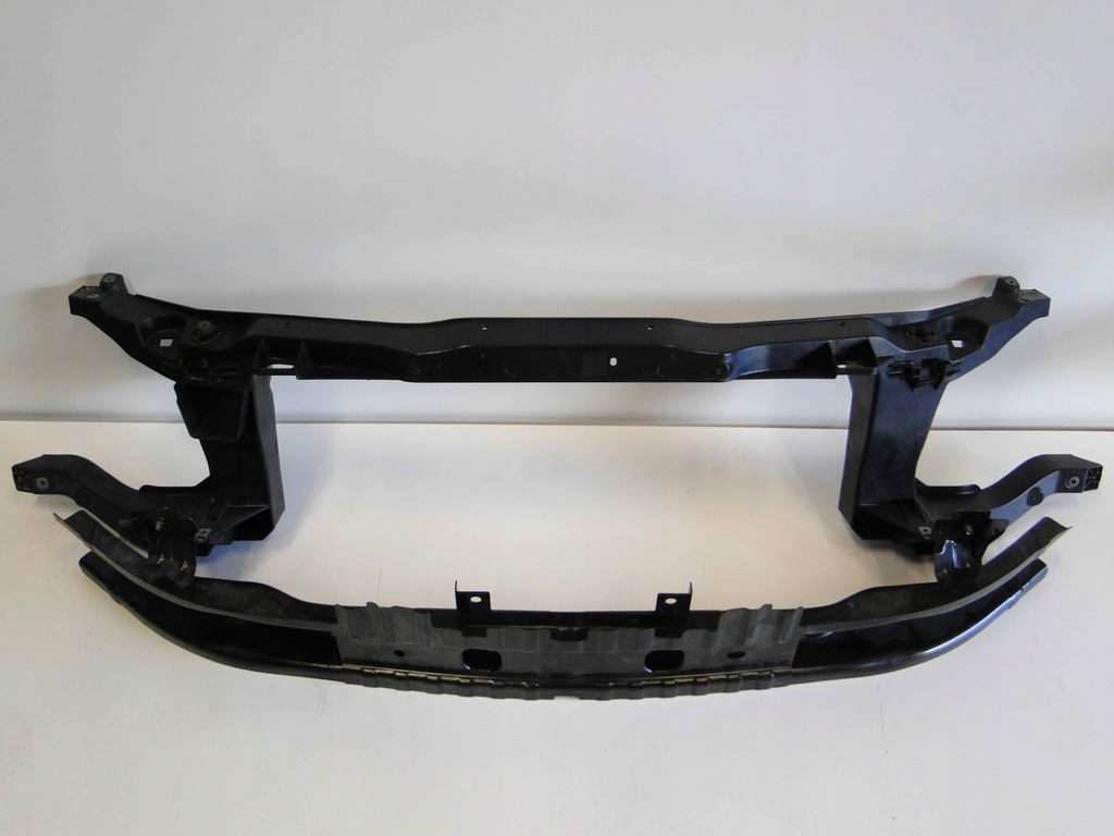 фото №9, Mercedes eqv w447 447 pas передній підсилювач