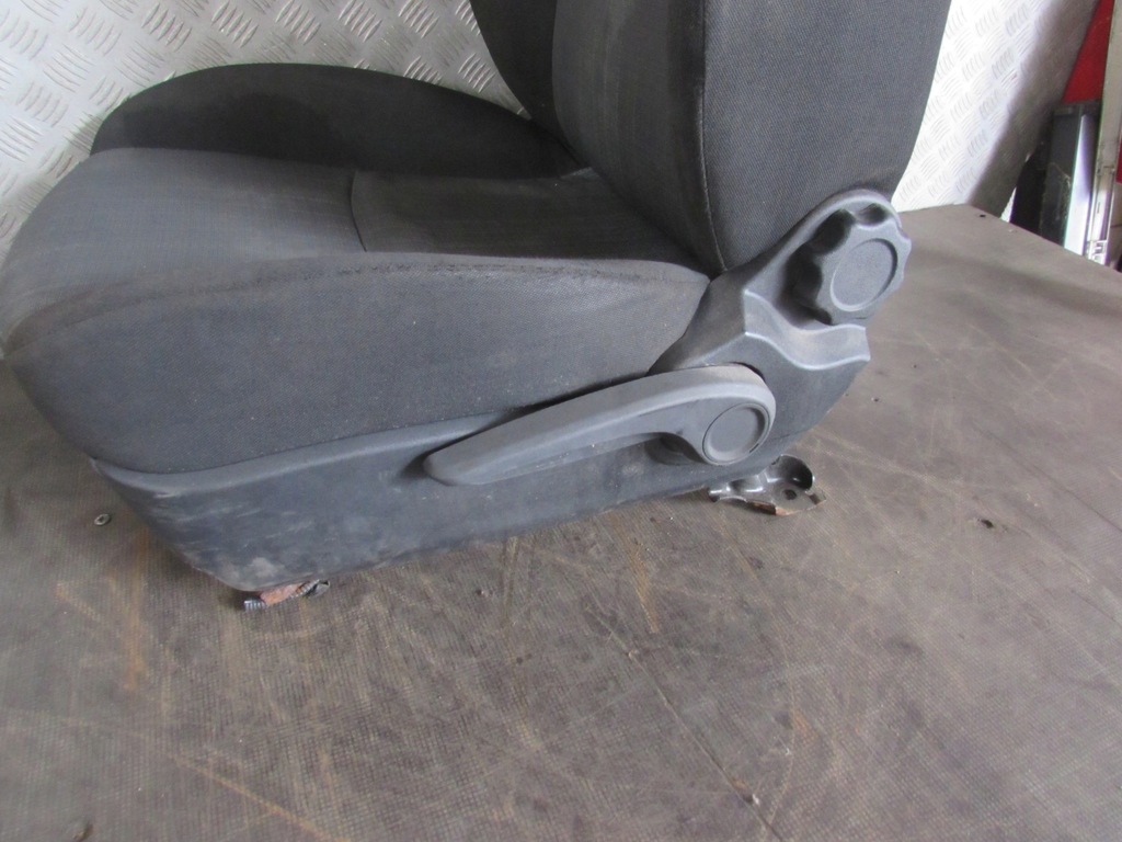 фото №11, Сидіння лівий перед kia ceed 06-12r.