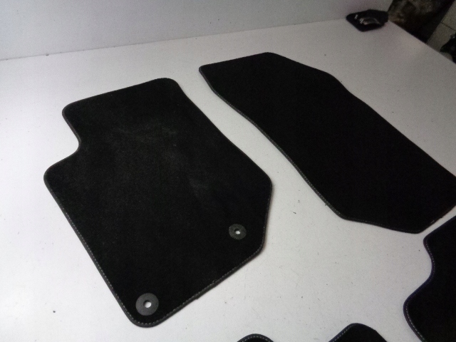 фото №5, Комплект коврики велюровых citroen c4 iii 2021-