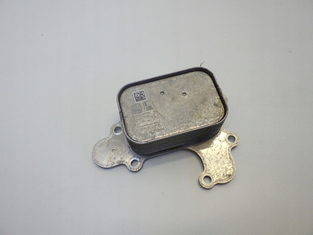 фото №1, Opel corsa f 1.2 thp 2022 радиатор масла