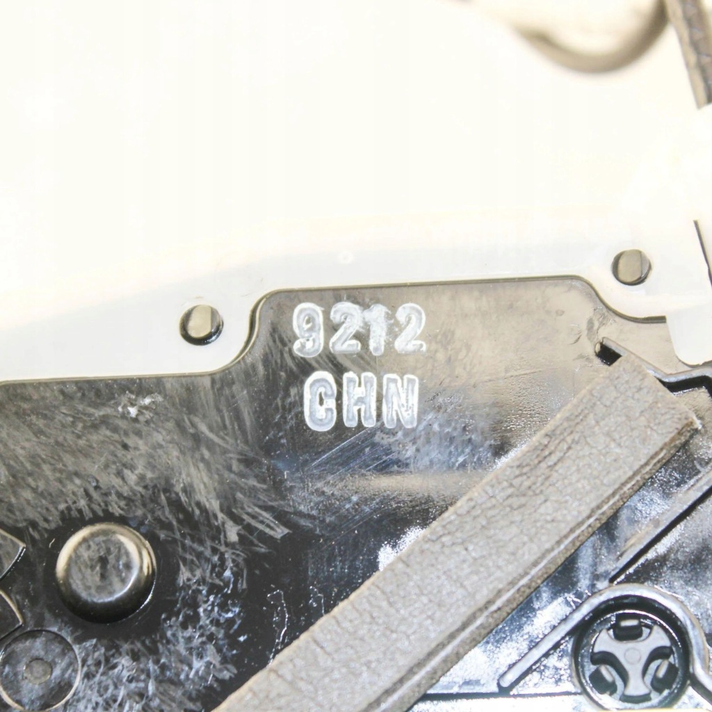 фото №6, Nissan x-trail t32 2018 левая сторона замок дверь задних u6814120