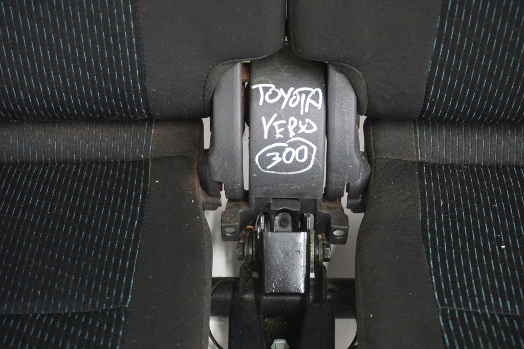 фото №4, Toyota verso сидіння заднє сидіння 3rząd 2012rok оббивка
