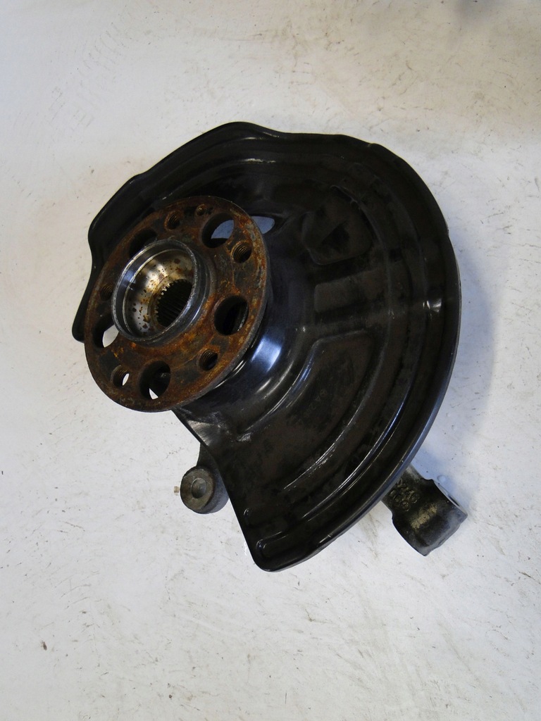 фото №7, Mercedes a klasa 176 w176 поворотний кулак передня права