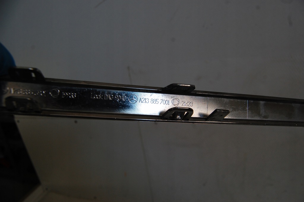 фото №12, Mercedes-benz e-klasa amg хром молдинг задняя бампер a2138857001