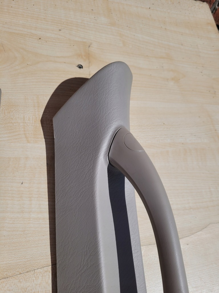 фото №8, Jeep grand cherokee kj ручка защита стойка правая