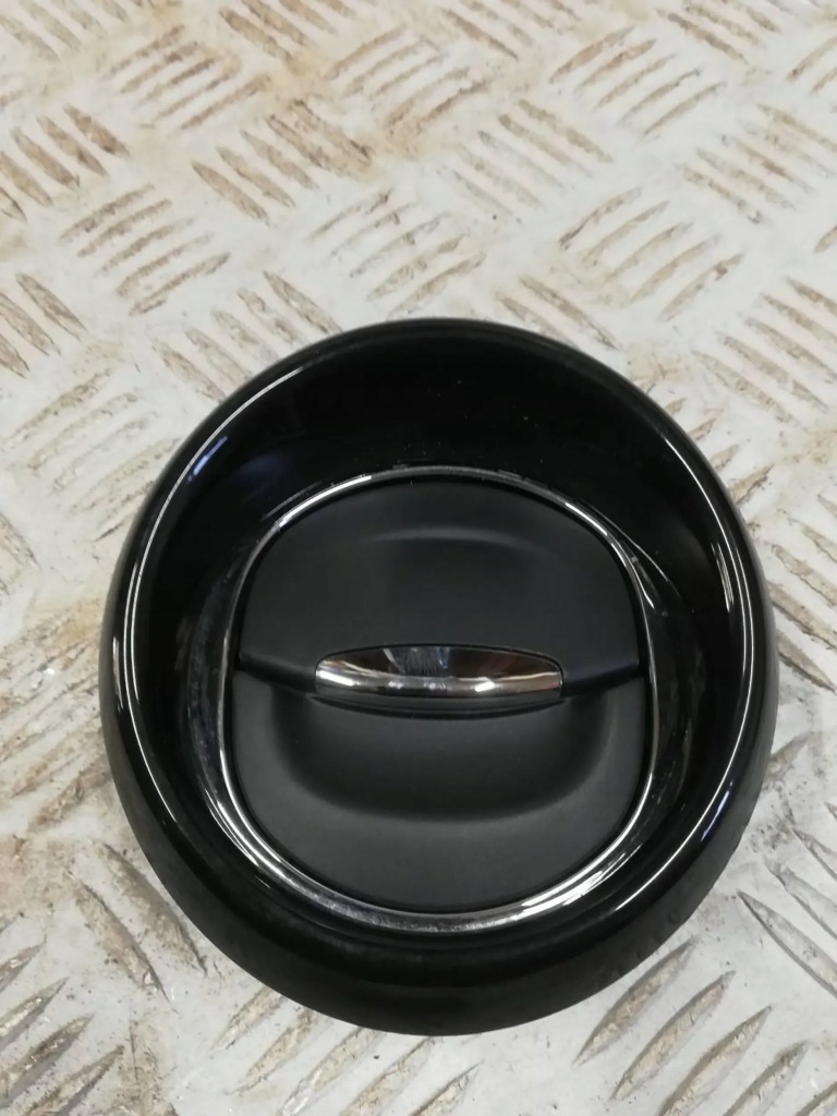 фото №1, Renault zoe решётка обдув консоли