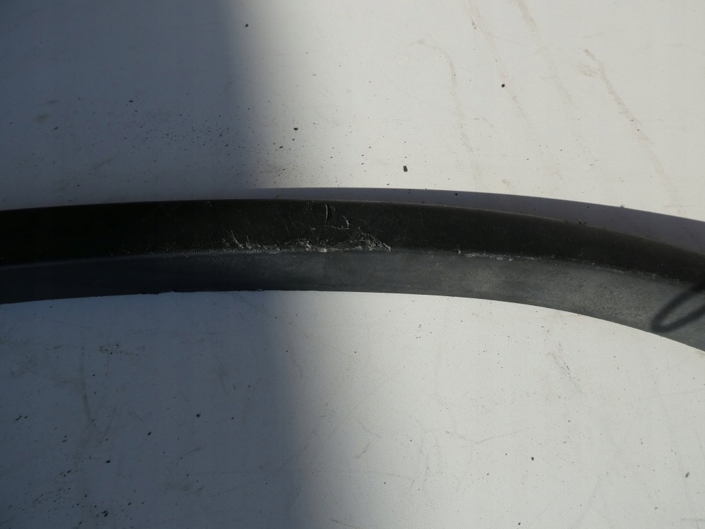 фото №4, Молдинг крыла левая задняя vw tiguan 5n 5n0854819c