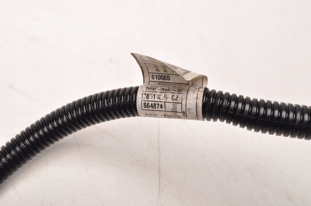 фото №7, Bmw 4 m4 f82 3.0 шланг плюсовой аккумулятор 7851483