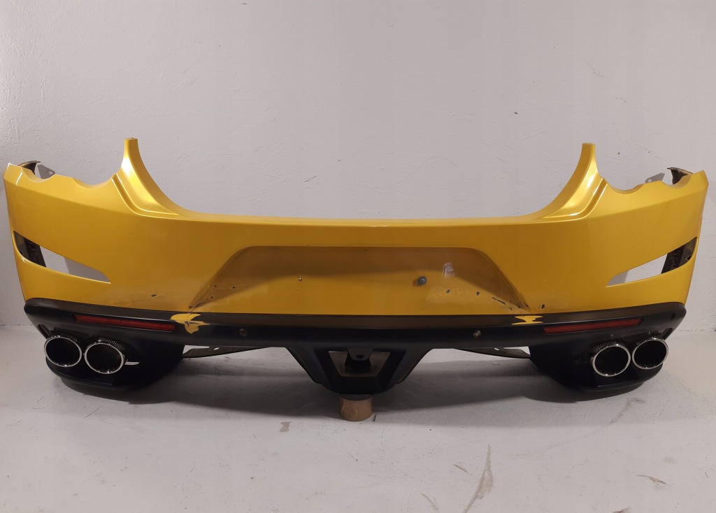 Купить Ferrari gtc4 lusso бампер задний  gtc4lusso gtc 4