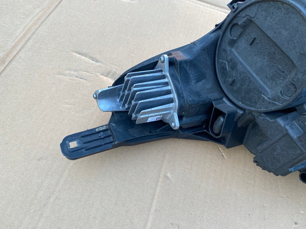 фото №16, Opel crossland x лампа права перед перетворювач jeż 39153432 оригінал