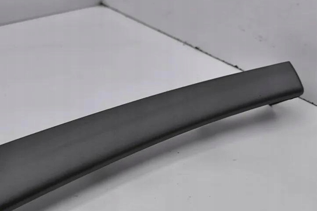 фото №8, Молдинг декоративная приборная панель hyundai i40 vf u09f343810 1.7l дизель 85kw 2013