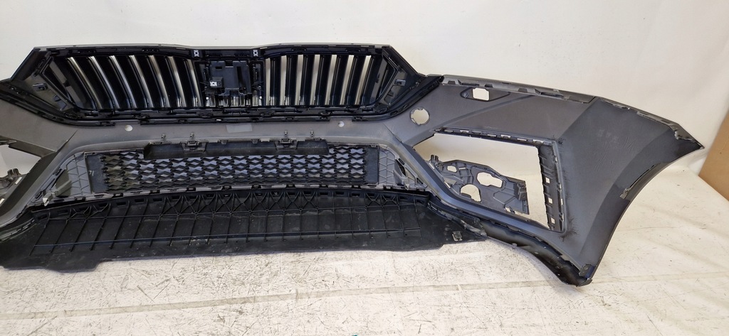 фото №10, Skoda octavia 4 iv 5e3 rs vrs бампер перед передний 2019-2024r