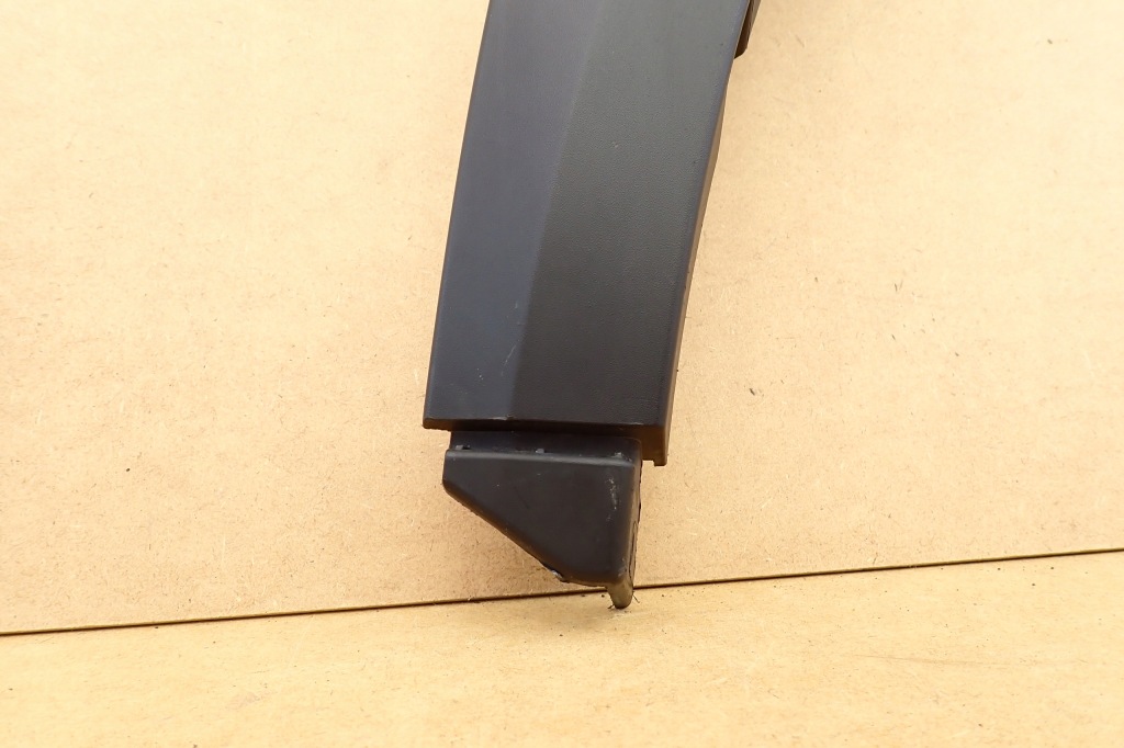 фото №8, Suzuki s-cross ii 22- молдинг крила права перед передня 7721163t0r rh оригінальний номер