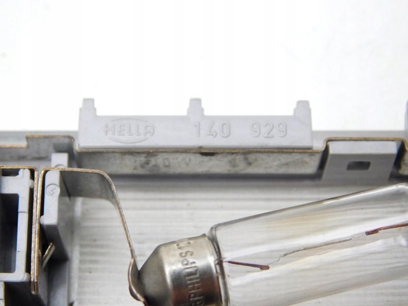 фото №5, R/21 bmw e36 лампа освітлення салону ліва /15