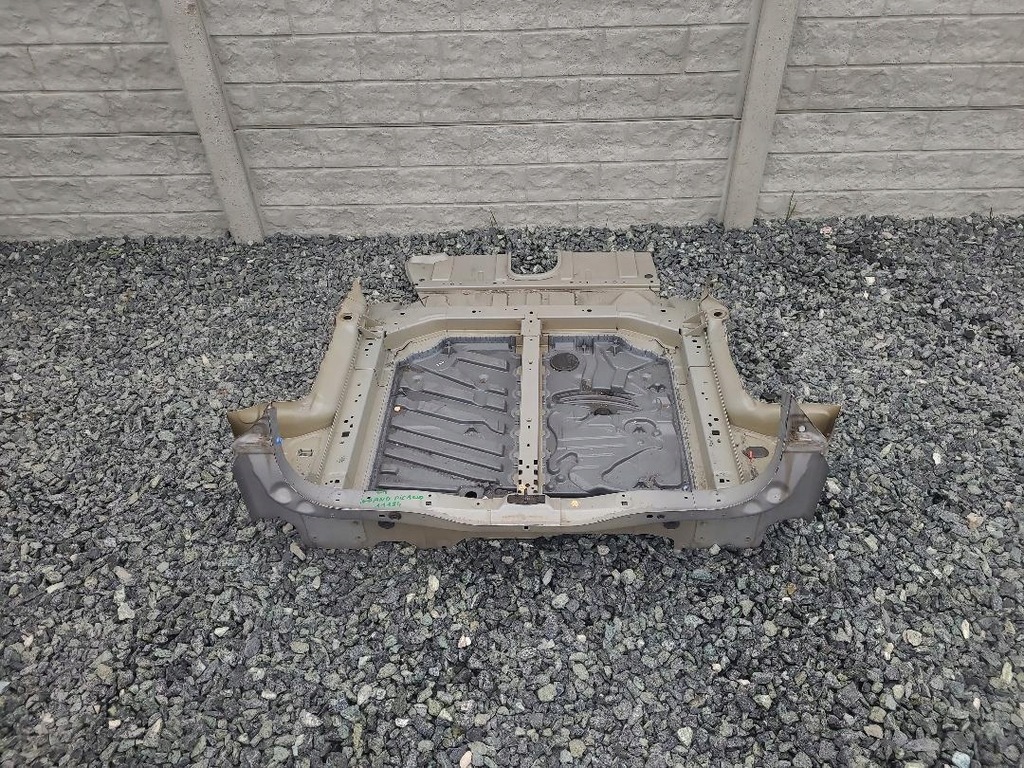 фото №1, Pas задний поддон citroen c4 grand picasso 13-