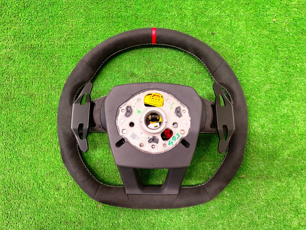 фото №8, Lamborghini urus воздуховод лепестки переключения alcantara белый nić