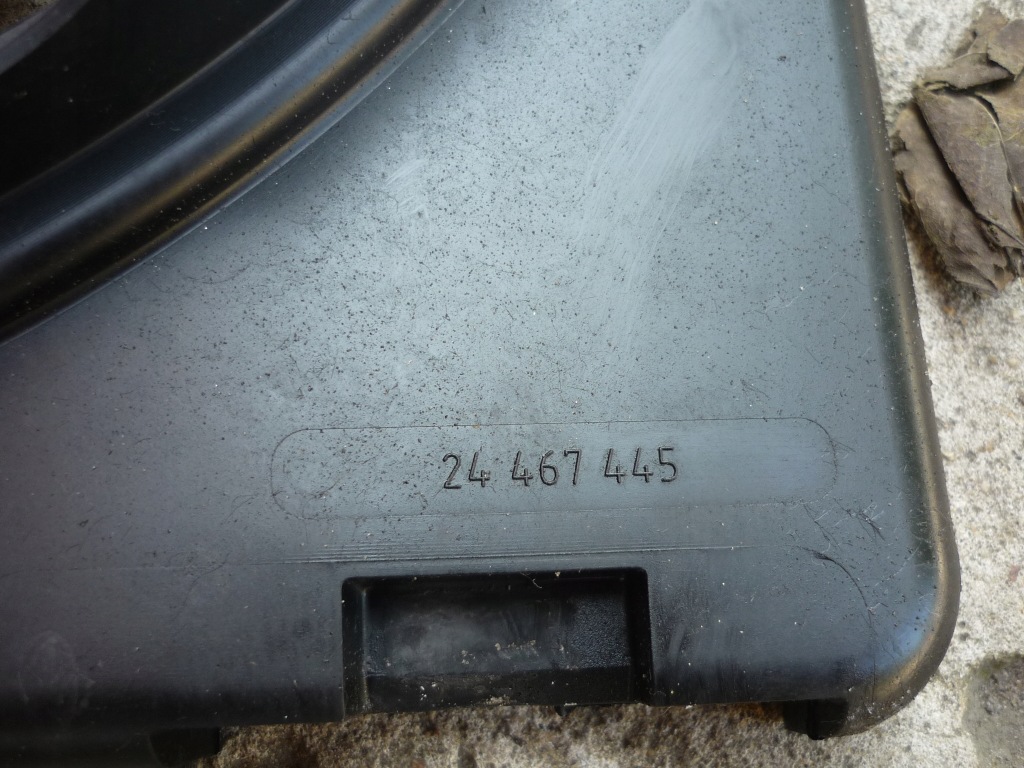 Вентилятор радиатора воды opel zafira b 1.7 1.9 cdti 2.2 24467442 исправный Оригинал